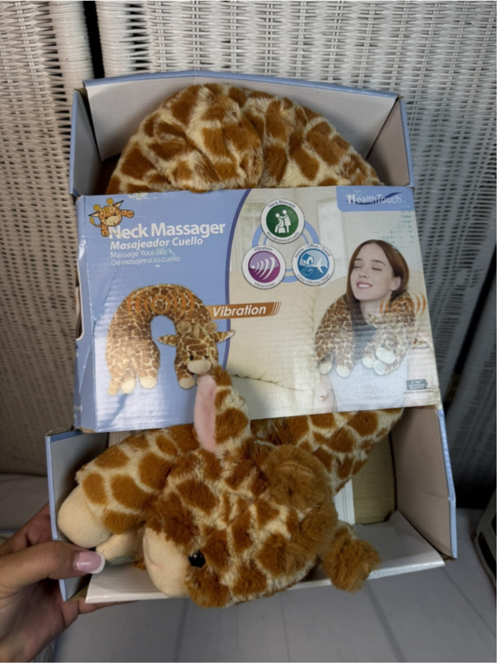 HealthTouch Plush Giraffe Vibrating Neck Massager Battery Powered H-4525-0G